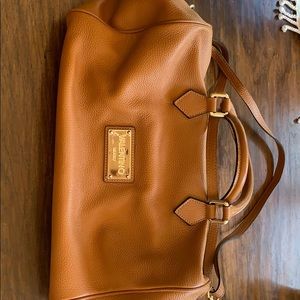 Valentino purse with straps